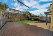 3 beds 2.5 baths home with double garage on 297m2 section, Minutes from Botany Down centre, golf club, schools, 31 Tiger Drive, Golflands, Auckland