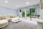 Macleans College zone, 538m2 section, 3 beds + study room 2 baths house with double garage, close to schools, beaches, golf club, shops, 0.5 km to Macleans College, 0.7 km to Macleans Primary School, 0.8 km to Bucklands Beach Intermediate, 113A Macleans Road, Bucklands Beach, Auckland