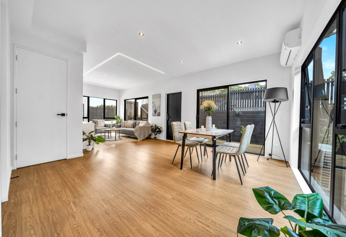 Brandnew standalone 4 beds 2.5 baths home with garage, close to schools, Rotary Walkway, shopping centres, 0.3 km to Sunny Hills School, Lot 1/18 Sunnyhill Crescent, Sunnyhills, Auckland