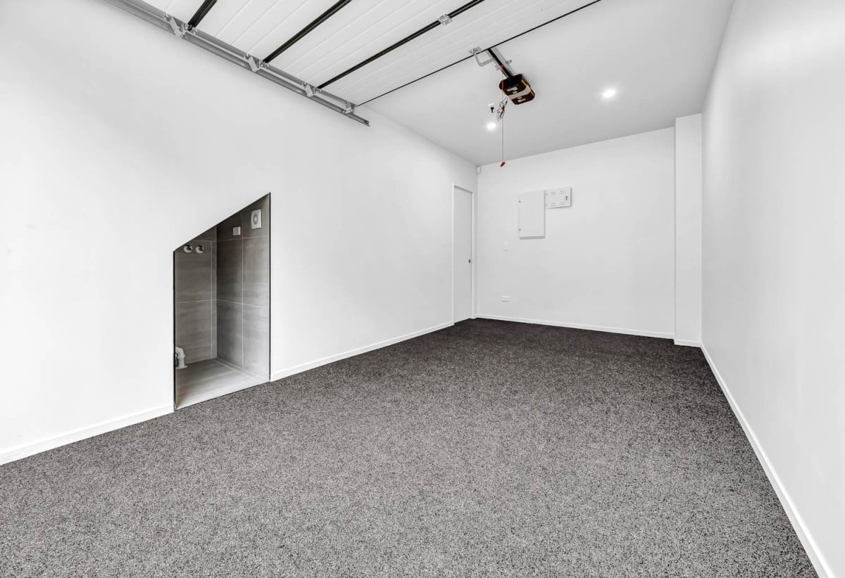 Brandnew standalone 4 beds 2.5 baths home with garage, close to schools, Rotary Walkway, shopping centres, 0.3 km to Sunny Hills School, Lot 1/18 Sunnyhill Crescent, Sunnyhills, Auckland