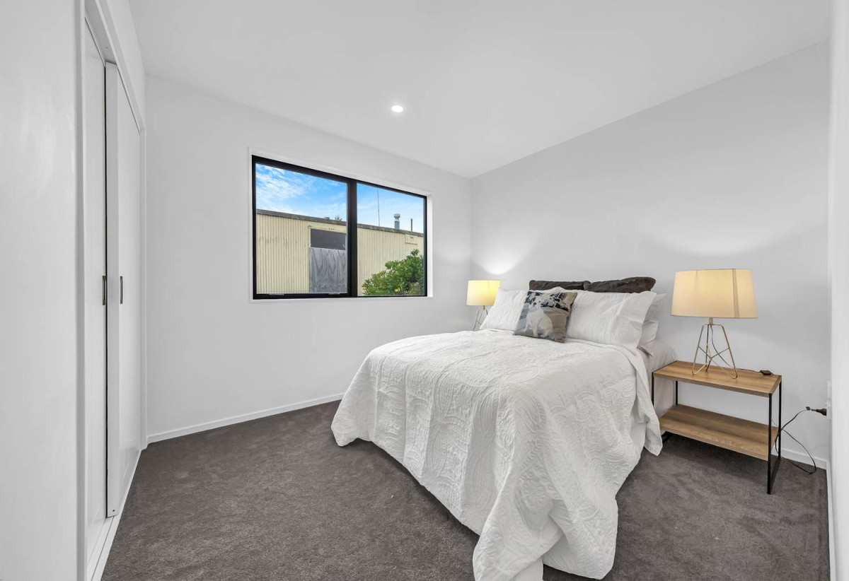 Brandnew standalone 4 beds 2.5 baths home with garage, close to schools, Rotary Walkway, shopping centres, 0.3 km to Sunny Hills School, Lot 1/18 Sunnyhill Crescent, Sunnyhills, Auckland