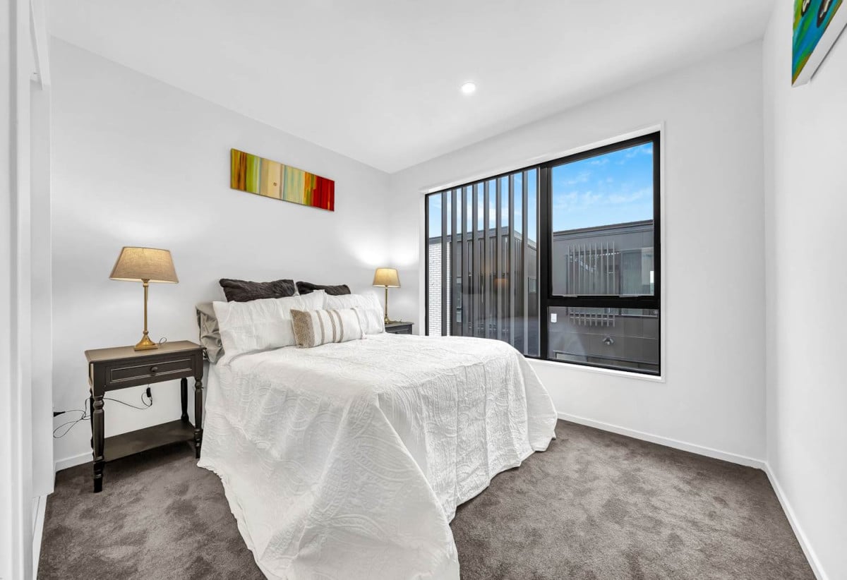 Brandnew standalone 4 beds 2.5 baths home with garage, close to schools, Rotary Walkway, shopping centres, 0.3 km to Sunny Hills School, Lot 1/18 Sunnyhill Crescent, Sunnyhills, Auckland