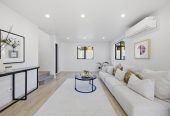 Freehold 3 beds 2.5 baths Duplex home with garage, close to schools, shops, reserves, 0.3 km to Avondale Primary School (Auckland), 0.5 km to Avondale Intermediate, 0.6 km to Avondale College, 7D Walsall Street, Avondale, Auckland