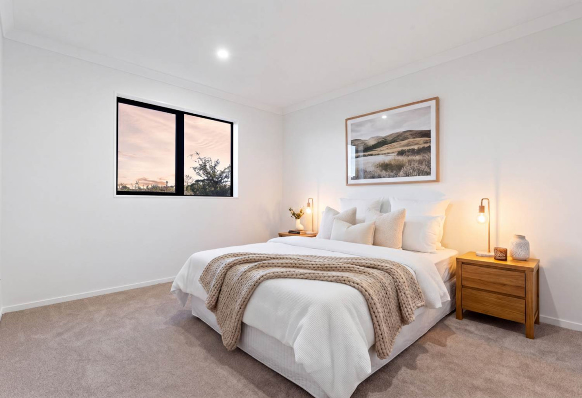 10-Year Master Build Guarantee, 12-Month Maintenance Warranty, Brandnew standalone 5 beds 3.5 baths home with garage, close to schools, shops, 0.2 km to Ranui School, 1.6 km to Waitakere College, 2.2 km to Henderson Intermediate, 3A Greenock Road, Ranui, Auckland