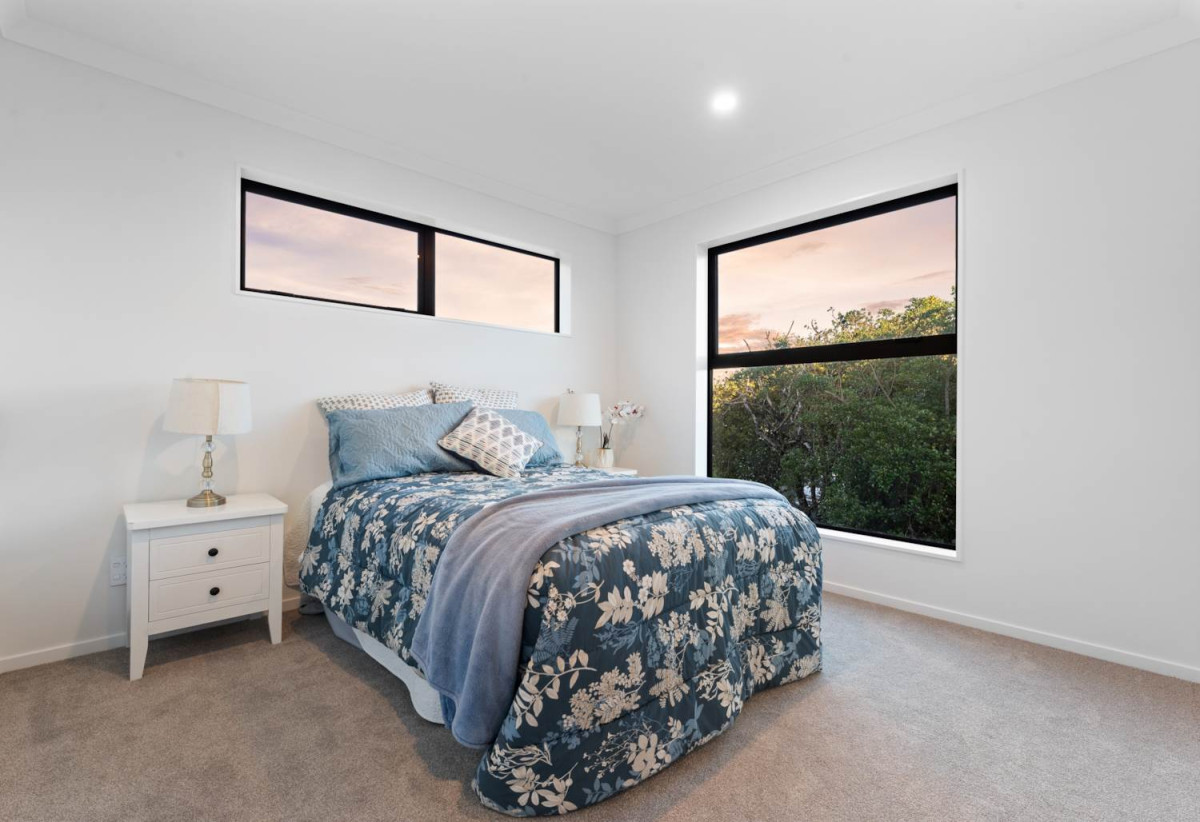 10-Year Master Build Guarantee, 12-Month Maintenance Warranty, Brandnew standalone 5 beds 3.5 baths home with garage, close to schools, shops, 0.2 km to Ranui School, 1.6 km to Waitakere College, 2.2 km to Henderson Intermediate, 3A Greenock Road, Ranui, Auckland