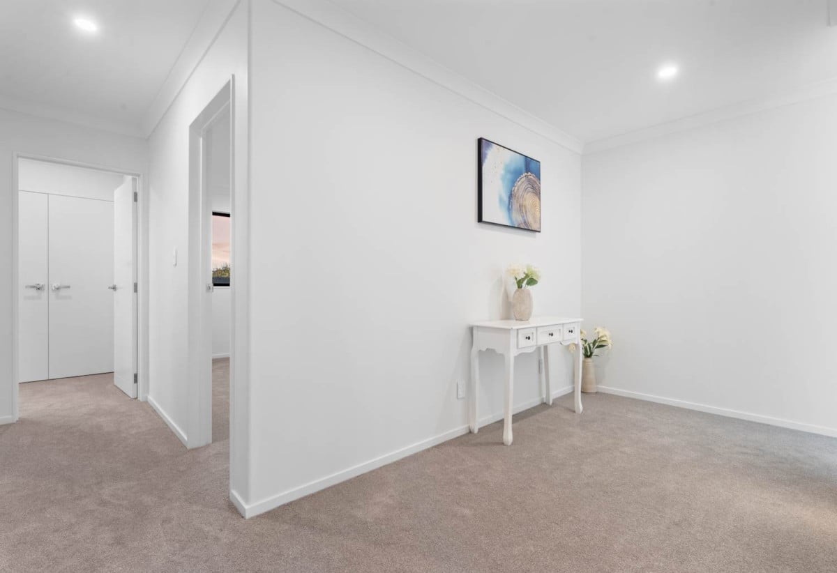 Brandnew standalone 5 beds 3 baths home with garage, close to schools, shops, 0.2 km to Ranui School, 1.6 km to Waitakere College, 2.2 km to Henderson Intermediate, 3B Greenock Road, Ranui, Auckland