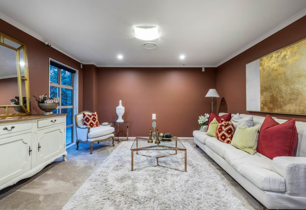 Double Westlake school zone, 520m2 section, 5 beds 4.5 baths house with double garage, 3 expansive family rooms, close to schools, shops, supermarkets, motorway access, 0.3 km to Forrest Hill School, 0.7 km to Westlake Boys’ High School, 1.3 km to Westlake Girls’ High School, 117A Forrest Hill Road, Forrest Hill, Auckland