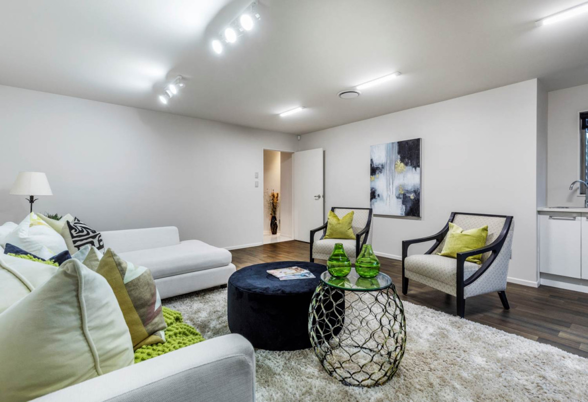 Double Westlake school zone, 520m2 section, 5 beds 4.5 baths house with double garage, 3 expansive family rooms, close to schools, shops, supermarkets, motorway access, 0.3 km to Forrest Hill School, 0.7 km to Westlake Boys’ High School, 1.3 km to Westlake Girls’ High School, 117A Forrest Hill Road, Forrest Hill, Auckland
