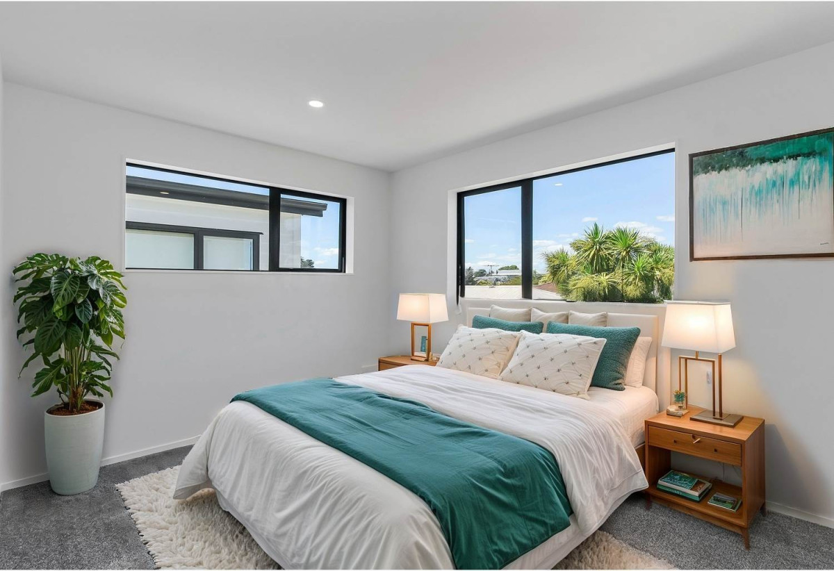 Next to scenic coastal walkways, 145m2 Brandnew 3 beds 2.5 baths home with garage, Zoned for Roscommon School, Waimahia Intermediate, and Manurewa/James Cook High Schools, close to Woolworths Manurewa & Clendon Park Pak N Save, 4/42 Kopara Place, Manurewa, Auckland