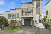Standalone 4 beds + study room 3.5 baths house with garage, easy access to shops, schools, motorway access, 1.1 kmto Chapel Downs School, 2.1 km to Ormiston Senior College, 2.2 km to Ormiston Junior College, 5 Panakenake Way, Flat Bush, Auckland