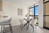 Must sell, Overseas Owner, Double Grammar school zone, 57m2 1 bed 1 bath apartment, A rare highlight is secure tandem parking for two vehicles, plus excellent storage, close to shops, 0.6 km to Parnell School, 1.7 km to Auckland Grammar, 2.1 km to Epsom Girls’ Grammar School, 7/387 Parnell Road, Parnell, Auckland
