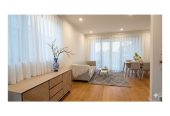 Vendor Has Moved On – Must Sell, 3 beds 2.5 baths townhouse with 2 car parks, close to Manukau shopping centre, 0.5 km to Wiri Central School, 32 Waipuhinui Way, Wiri, Auckland