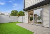 Built by Fletcher Living, Freehold 3 beds 2.5 baths home with garage, close to shops, supermarkets, 0.2 km to Stonefields School, 10 Flax Place, Stonefields, Auckland