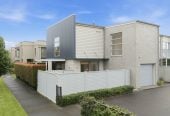 Built by Fletcher Living, Freehold 3 beds 2.5 baths home with garage, close to shops, supermarkets, 0.2 km to Stonefields School, 10 Flax Place, Stonefields, Auckland