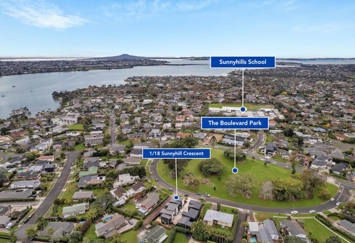 Brandnew standalone 4 beds 2.5 baths home with garage, close to schools, Rotary Walkway, shopping centres, 0.3 km to Sunny Hills School, Lot 1/18 Sunnyhill Crescent, Sunnyhills, Auckland