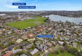 Brandnew standalone 4 beds 2.5 baths home with garage, close to schools, Rotary Walkway, shopping centres, 0.3 km to Sunny Hills School, Lot 1/18 Sunnyhill Crescent, Sunnyhills, Auckland