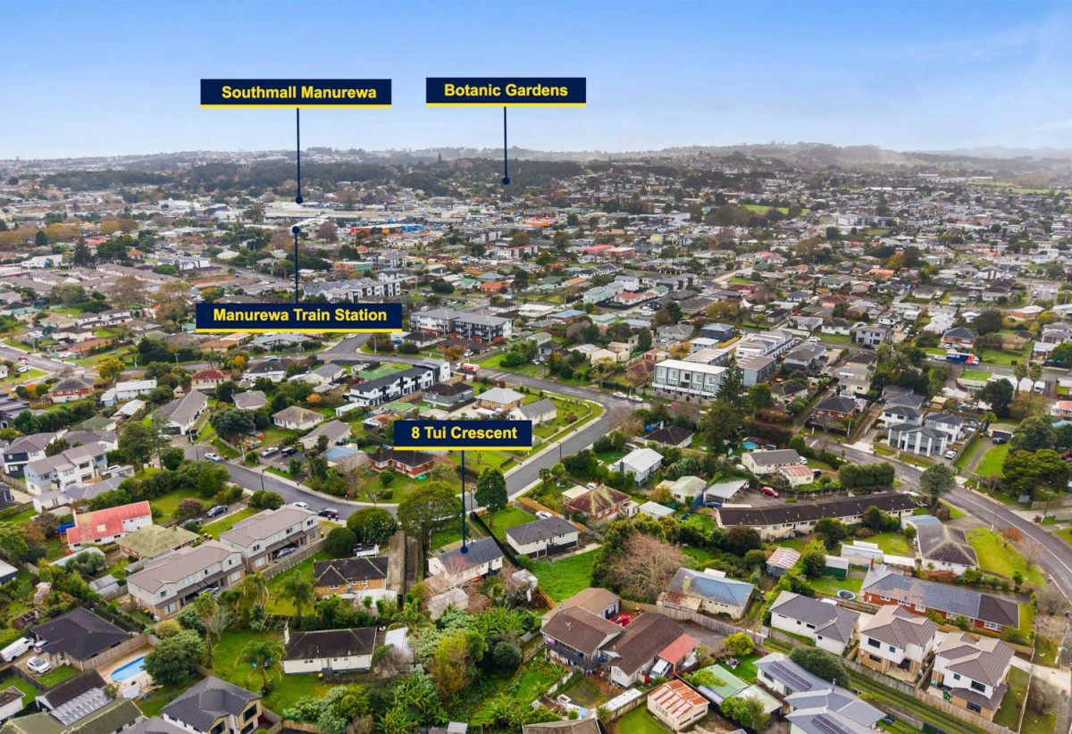 740m² Home or 2,616m² Combined Opportunity, 3 beds 1 bath house with garage, (0 & 12 Tui Crescent, Manurewa are now on the market for sale), Zoned Mixed Housing Urban, close to schools, town centre, 0.5 km to Manurewa South School, 8 Tui Crescent, Manurewa, Auckland