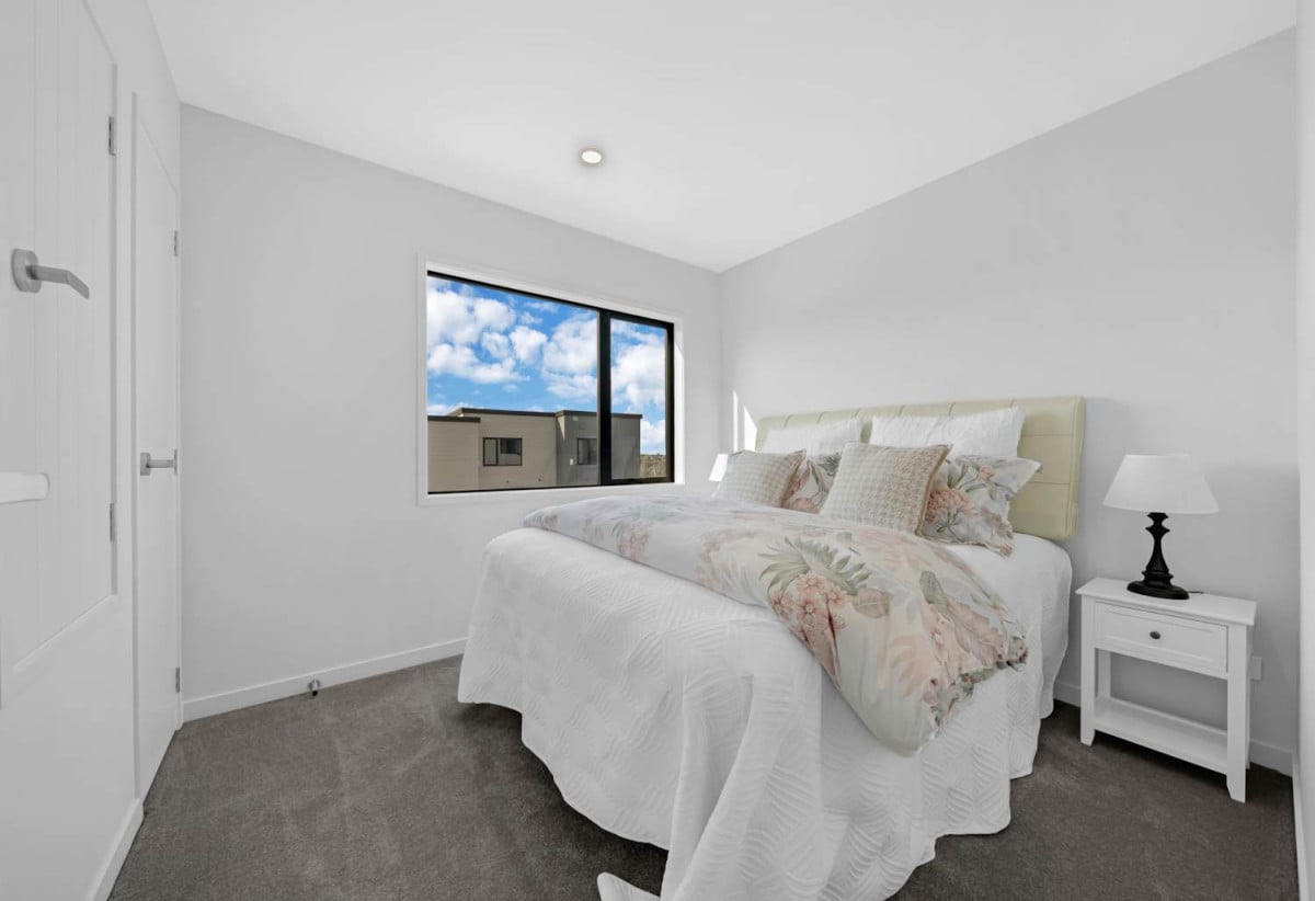 Master Build Guarantee, Brandnew 3 beds 1.5 baths home with car park, close to schools, shops, easy motorway access, 0.4 km to Lincoln Heights School, 27 Awhi Lane, Massey, Auckland
