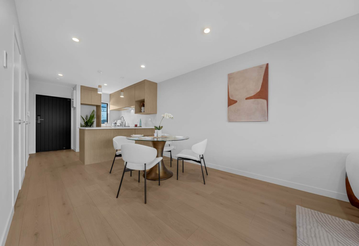 Master Build Guarantee, Brandnew 3 beds 1.5 baths home with car park, close to schools, shops, easy motorway access, 0.4 km to Lincoln Heights School, 27 Awhi Lane, Massey, Auckland