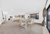 Must sell, Vendor Going Overseas, 4 beds + study area 3 baths house with double garage, close to schools, shopping centres, parks, 0.7 km to Ormiston Senior College and Mission Heights Junior College, 19 Malahide Drive, Flat Bush, Auckland