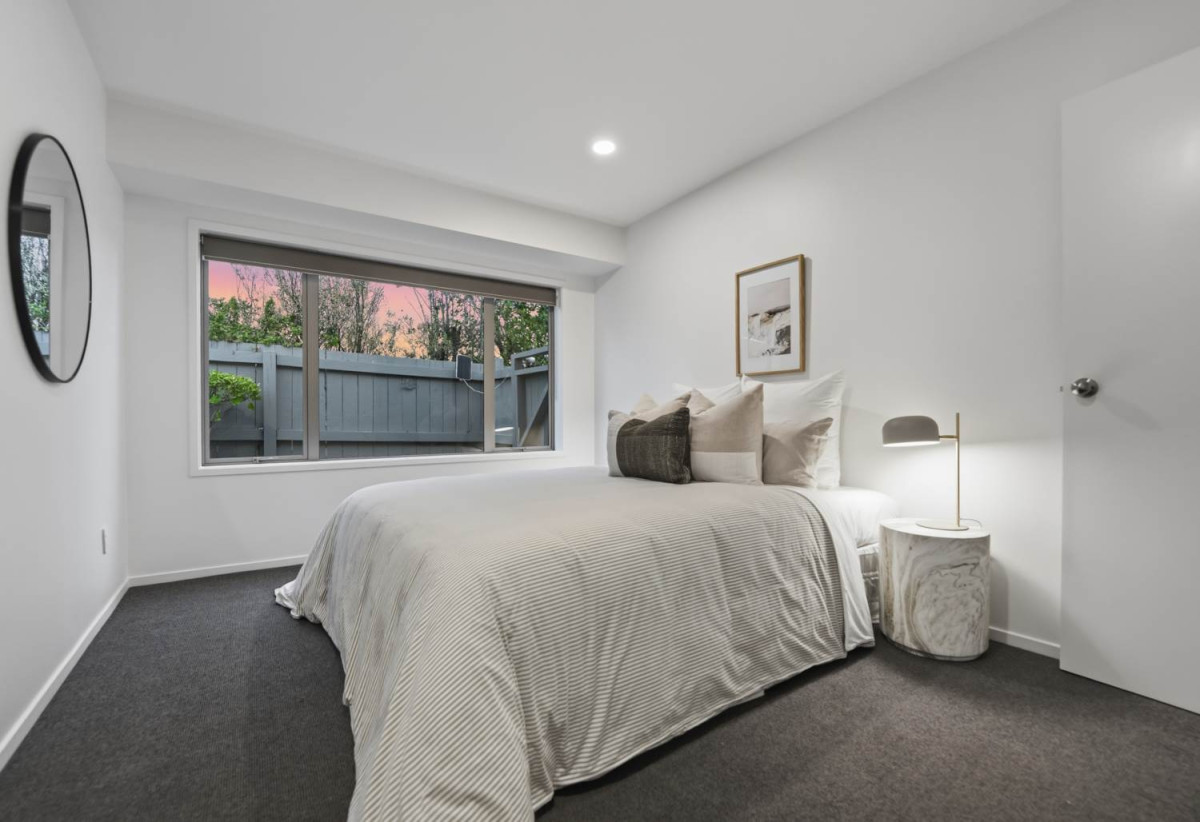 782m2 section, Botany Downs Secondary College zone, Renovated 4 beds 2 baths house with double garage, within easy walking distance to Botany Town Centre, 0.6 km to Point View School, 0.8 km to Botany Downs Secondary College, 3 Balbriggan Rise, Dannemora, Auckland