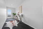 607m2 section, Renovated 4 beds + study room and a Flexi room 2 baths house with garage, 1 bed + Flexi room 1 bath downstairs, close to Glen Innes Train Station, Pak’nSave, town centre, 1.2 km to Selwyn College, 1.9 km to Stonefields School, 14 Felton Mathew Avenue, St Johns, Auckland