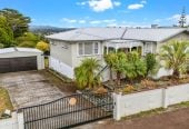 MORTGAGEE SALE, 1012m2 section, 4 beds 1 bath house with double garage, road frontage section zoned Terrace Housing and Apartment Building. close to the train station, bus routes, supermarkets, and shopping centre, 0.8 km to Glen Eden School and Kelston Girls’ College, 1A Pleasant Road, Glen Eden, Auckland