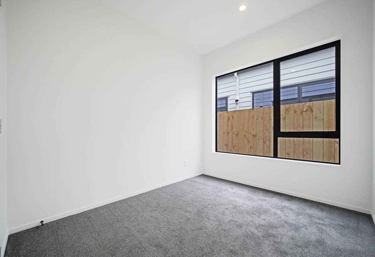 Brandnew standalone 4 beds 2 baths house with garage, close to Opaheke School, Rosehill College, and Opaheke Reserve, 52 Bannockburn Road, Opaheke, Auckland