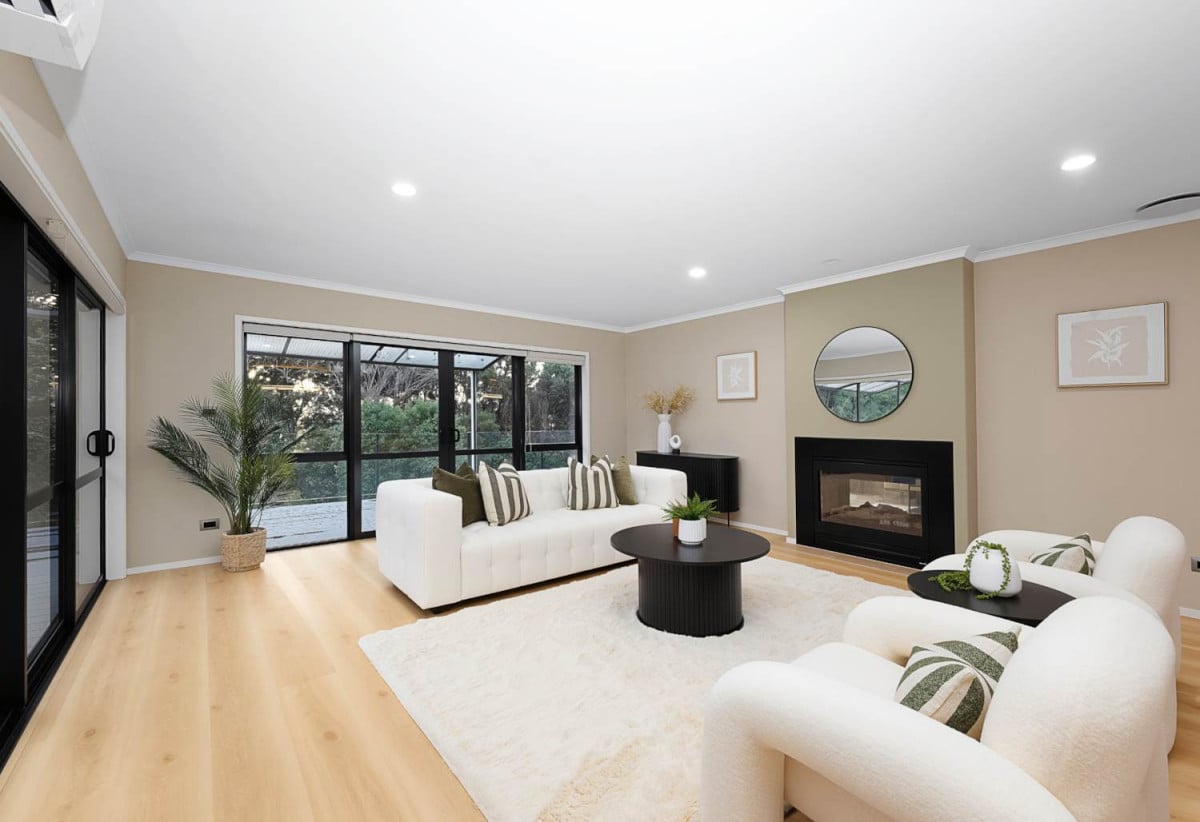 Home and income on 2502m2 section, 2 kitchens, main house 3 beds 2 baths with double garage, a private guest wing 2 beds 1 bath with its own entrance and single garage, overlooking the picturesque Torbay Heights Reserve, Approximately 10 minutes to Albany Mega Centre, close to schools, beach, 1.2 km to Long Bay School, 1.5 km to Long Bay College, 2 km to Northcross Intermediate, 349 Glenvar Road, Long Bay, Auckland