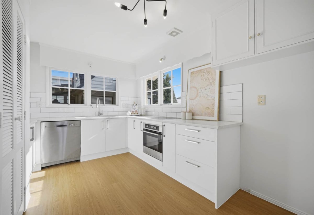 Renovated 3 beds + a large rumpus room 2 baths with garage on 403m2 section, Fully renovated throughout, with a new roof installed in 2022, Easy walk to Birkenhead Village, 0.4 km to Birkenhead School, 0.5 km to Northcote College, 86D Harrington Road, Henderson, Auckland