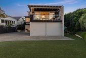 829m2 section, Motivated Vendor, 361m2 Sea Views 4 beds + office 3 baths house triple garage and swimming pool, close to schools, shops, parks, easy motorway access, 0.6 km to Pt Chevalier School, 1.7 km to Western Springs College and Pasadena Intermediate, 70 St Michaels Avenue, Pt Chevalier, Auckland