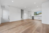 Brandnew 3 beds 1.5 baths home with garage, close to Lynn Mall, schools, 1 km to Fruitvale Road School, 6/5 Arawa Street, New Lynn, Auckland