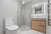 Brandnew 3 beds 1.5 baths home with garage, close to Lynn Mall, schools, 1 km to Fruitvale Road School, 6/5 Arawa Street, New Lynn, Auckland