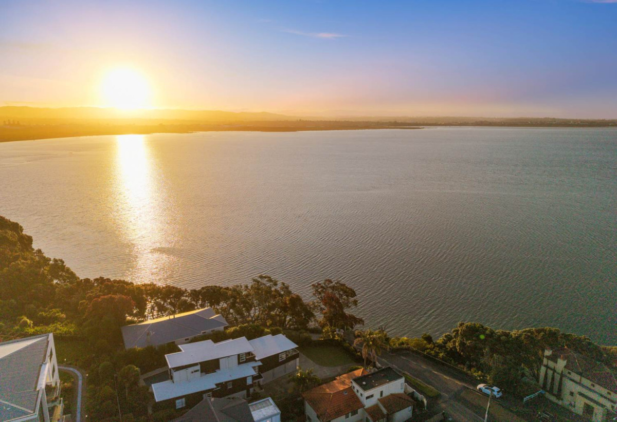 829m2 section, Motivated Vendor, 361m2 Sea Views 4 beds + office 3 baths house triple garage and swimming pool, close to schools, shops, parks, easy motorway access, 0.6 km to Pt Chevalier School, 1.7 km to Western Springs College and Pasadena Intermediate, 70 St Michaels Avenue, Pt Chevalier, Auckland