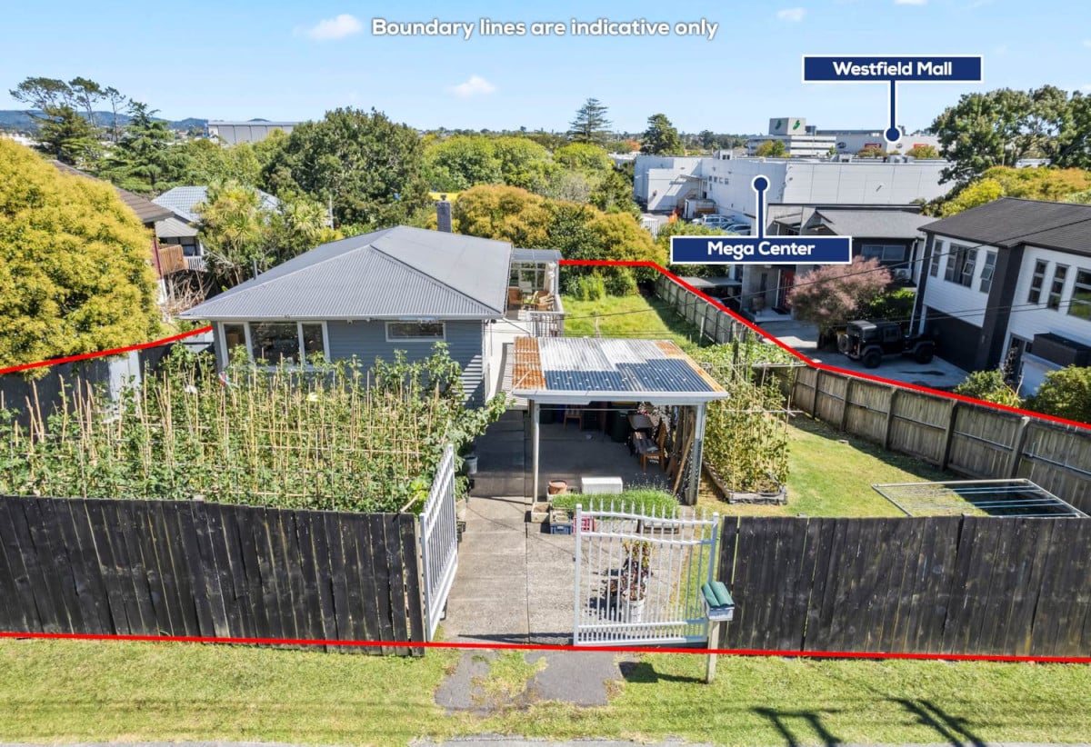 MORTGAGEE SALE, 1012m2 THAB-zoned property, 2 beds 1 bath house, According to a current real estate advertisement, concept plans have been prepared for eight dwellings comprising six standalone homes and one duplex, with the project reportedly at Resource Consent design stage. within walking distance of WestCity, Henderson Train Station, parks and major retail amenities, 0.4 km to Henderson School, 0.6 km to Henderson High School, 39 Newington Road, Henderson, Auckland