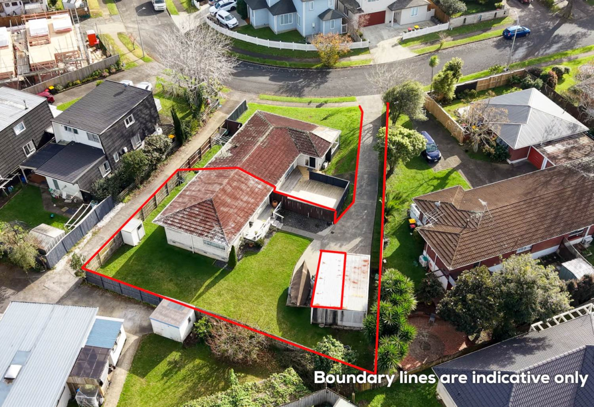 Half share of 790m2 section, Brick and tile 2 beds 1 bath home with carport, close to schools, parks, shopping centres, 0.3 km to Wakaaranga School, 0.5 km to Farm Cove Intermediate, 0.7 km to Pakuranga College, 2/17 Hedge Row, Sunnyhills, Auckland