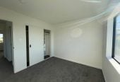 Brandnew 4 beds 3 baths home with garage, 1 bed 1 bath ground floor, close to schools, parks, shopping centre, 0.6 km to Sunny Hills School, 1.3 km to Farm Cove Intermediate, 1.9 km to Pakuranga College, Lot 3, 4 Glenmore Road, Sunnyhills, Auckland