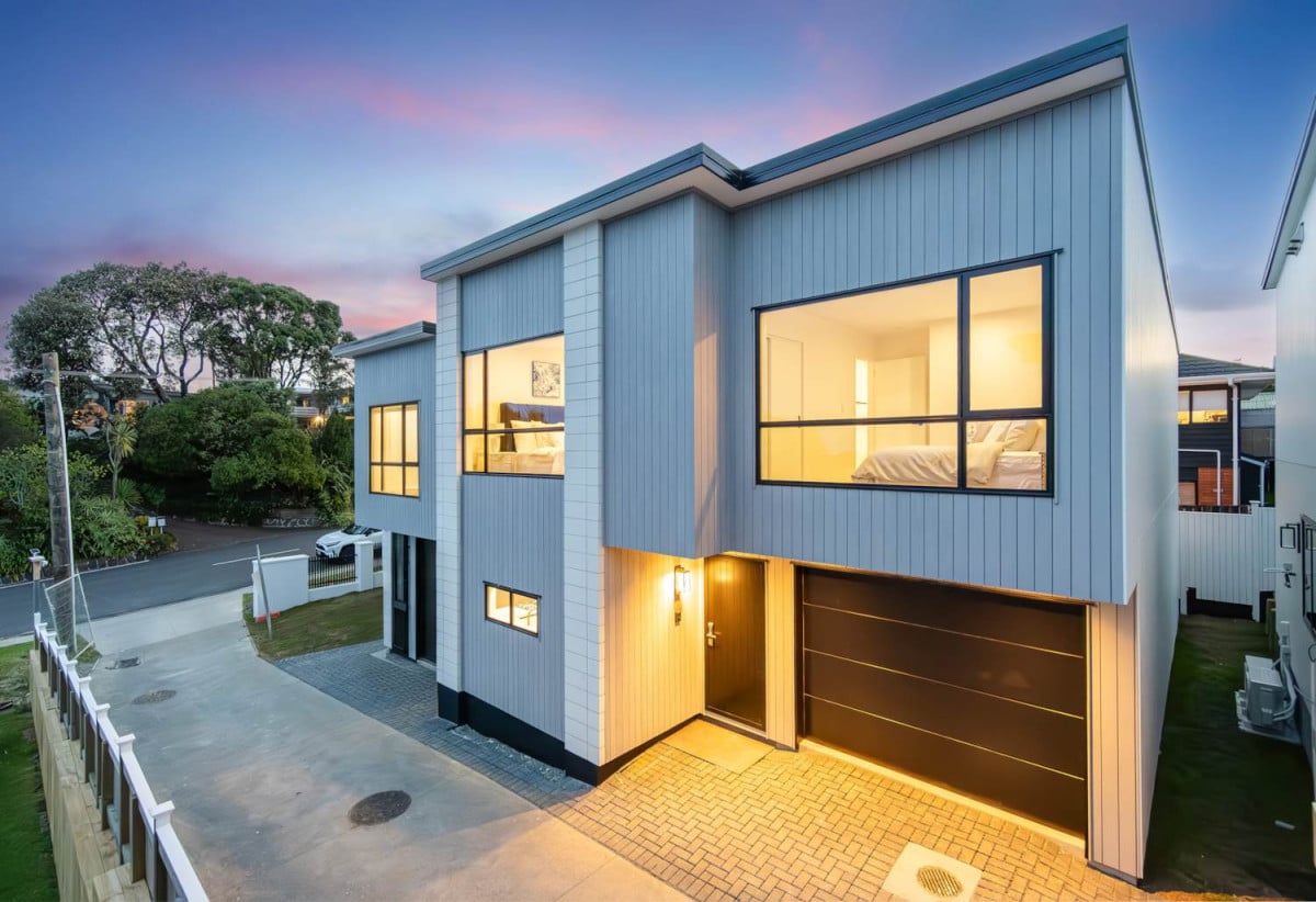 Rangitoto College, Master Build 10-Year Guarantee, Sea views, 170m2 Brandnew standalone 5 beds 3 baths home with garage, zoned for Mairangi Bay School, Murrays Bay Intermediate, and Rangitoto College, close to schools, beach, shops, reserve,  37C-37F Hastings Road, Mairangi Bay, Auckland