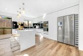 Standalone 5 beds (2 ensuites) + study nook 4.5 baths home with garage, 2 beds 2.5 baths ground floor, close to schools, shopping centres, 0.5 km to Riverhills School and Pakuranga Heights School, 0.9 km to v and Pakuranga Intermediate, 14A Okareka Place, Pakuranga Heights, Auckland