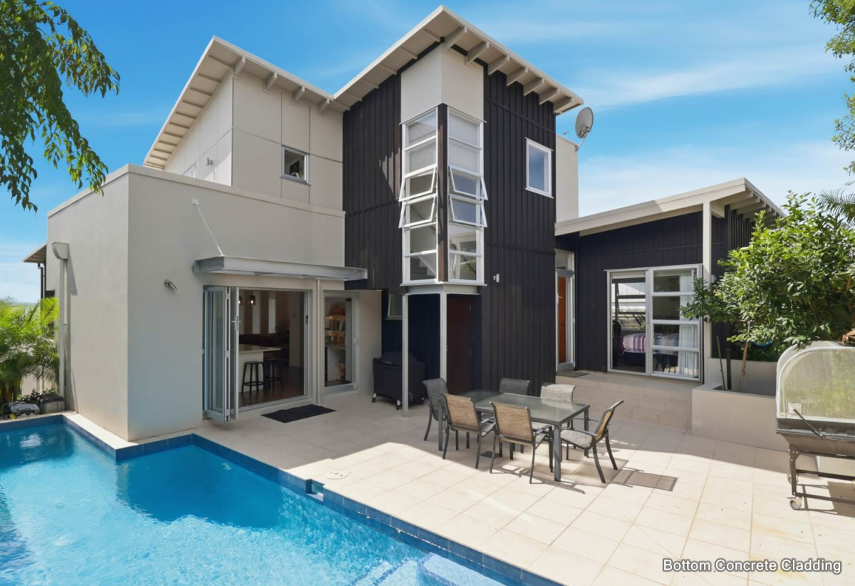 829m2 section, Motivated Vendor, 361m2 Sea Views 4 beds + office 3 baths house triple garage and swimming pool, close to schools, shops, parks, easy motorway access, 0.6 km to Pt Chevalier School, 1.7 km to Western Springs College and Pasadena Intermediate, 70 St Michaels Avenue, Pt Chevalier, Auckland