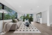 Next to a reserve, 5 beds (3 ensuites) 4 baths house with garage, The lower level features 2 bedrooms, 1 bathroom and a separate entrance, close to schools, Wairau Park Shopping Centre, 0.6 km to Target Road School, 17B Cheval Drive, Totara Vale, Auckland
