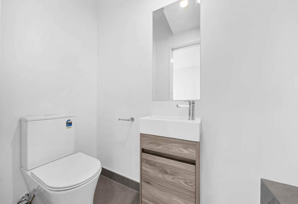 2 beds + study room 1.5 baths home, close to schools, William Green Domain, Highland Park shopping centre, 0.7 km to Macleans Primary School, 0.8 km to Pakuranga College, 0.9 km to Howick Intermediate, 32 Clementine Place, Bucklands Beach, Auckland