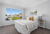 Double Westlake school zone, 169m2 4 beds (1 ensuite) + large study room 3 baths home with garage, Wairau Park and Milford shops are just a short drive away, 0.4 km to Forrest Hill School, 0.8 km to Westlake Boys’ High School, 1.4 km to Westlake Girls’ High School, 1.9 km to Takapuna Normal Intermediate, 123B Forrest Hill Road, Forrest Hill, Auckland