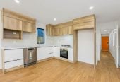 Standalone 3 beds 2.5 baths house with garage, close to schools, Southgate shopping centre and Papakura town centre, parks, 0.5 km to Kauri Flats School, 0.9 km to Cosgrove School, 1.7 km to Papakura High School, 25 John Gray Street, Papakura, Auckland