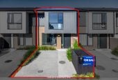 3 beds 1 bath home with car park, close to schools, shops, super markets, motorway access, 0.5 km to Takanini School, 15 Paapaakiri Loop, Takanini, Auckland