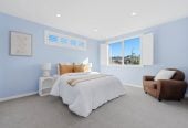 600m2 section, 5 beds (2 ensuites) 3.5 baths house with double garage, close to shops, schools, 0.8 km to Oteha Valley School, 1.1 km to Northcross Intermediate, 8 Hornbill Drive, Fairview Heights, Auckland