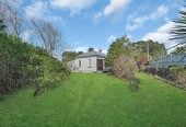 Opposite Mount Richmond playground, 858m2 soner site with RC Applied for 7 Lots, 3 beds 2 baths house with standalone garage, Just minutes from Sylvia Park Shopping Centre and New Zealand’s flagship IKEA store, 0.5 km to Otahuhu Intermediate, 1.2 km to Panama Road School, 654 Mount Wellington Highway, Mt Wellington, Auckland