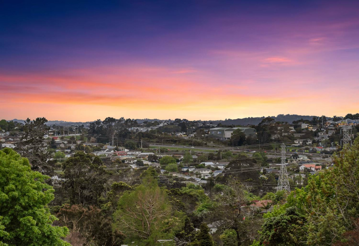 Opposite a reserve, Brandnew standalone 5 beds 3 baths home with garage, 2 beds 1 bath ground floor, 0.7 km to Massey High School, 0.9 km to Massey Primary School, 1 km to Lincoln Heights School, close to local shops, easy motorway access, 24C Zingaro Place, Massey, Auckland