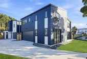 Macleans College zone, Brandnew standalone 5 beds (3 ensuites) 4.5 baths home with garage, 0.6 km to Pigeon Mountain School, 0.8 km to Bucklands Beach Intermediate, 1.1 km to Macleans College, Lot 1, 10 Mimosa Place, Half Moon Bay, Auckland