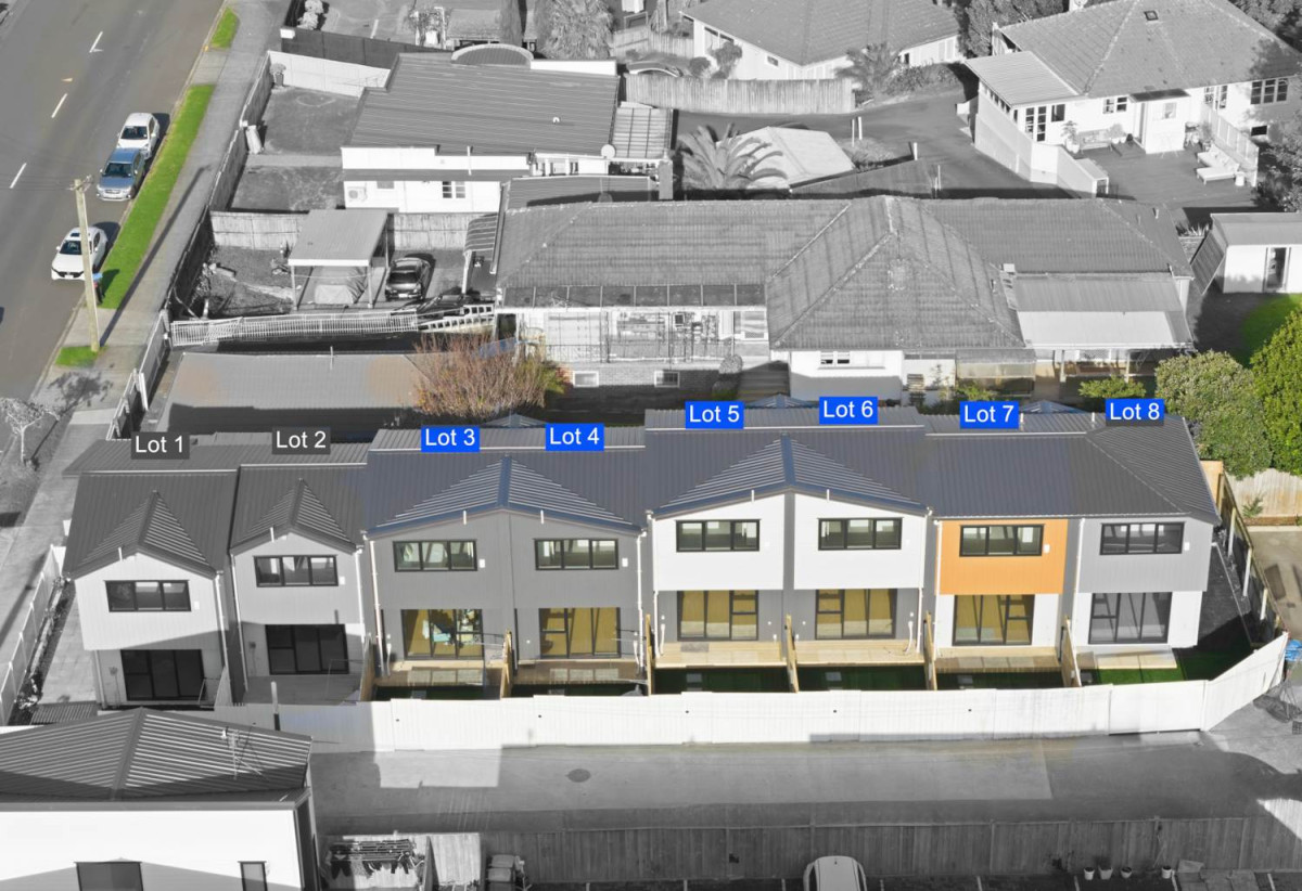 10-Years Master Builder Warranty, Brandnew 1 bed + Flxi room 1 bath townhouse, Walk to restaurants, bus stops, train stations, and supermarkets, 0.7 km to Stanhope Road School, 3/12 Lunn Avenue, Mt Wellington, Auckland